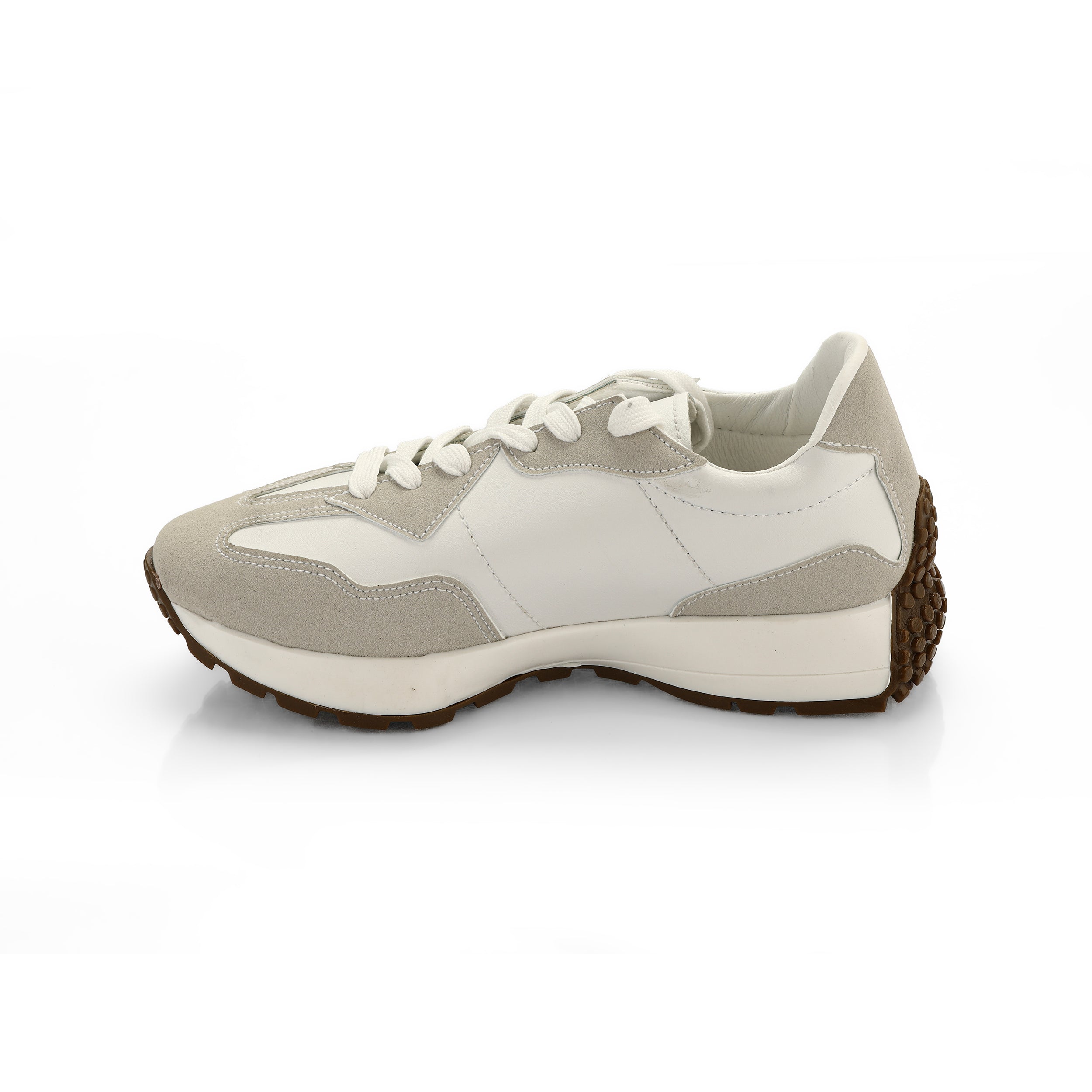 حذاء رياضي 943