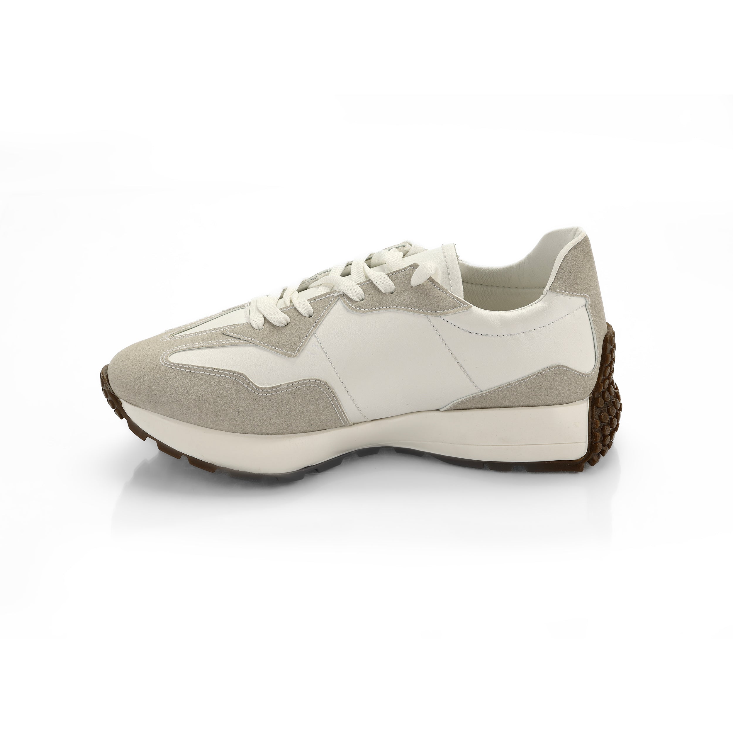 حذاء رياضي 943