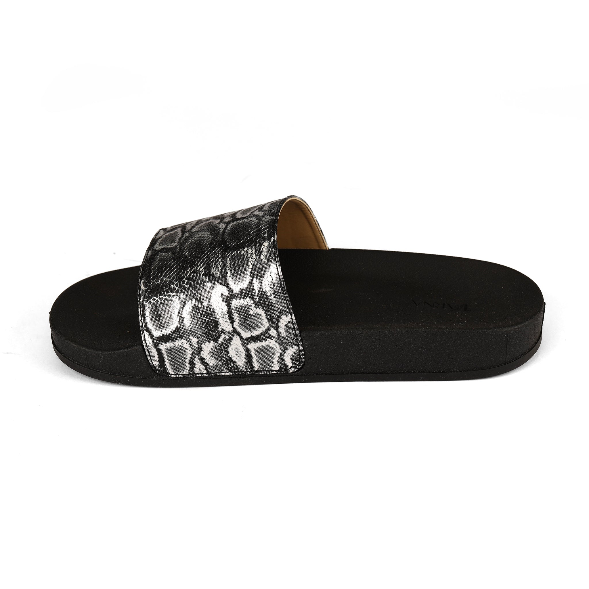 Slippers m10