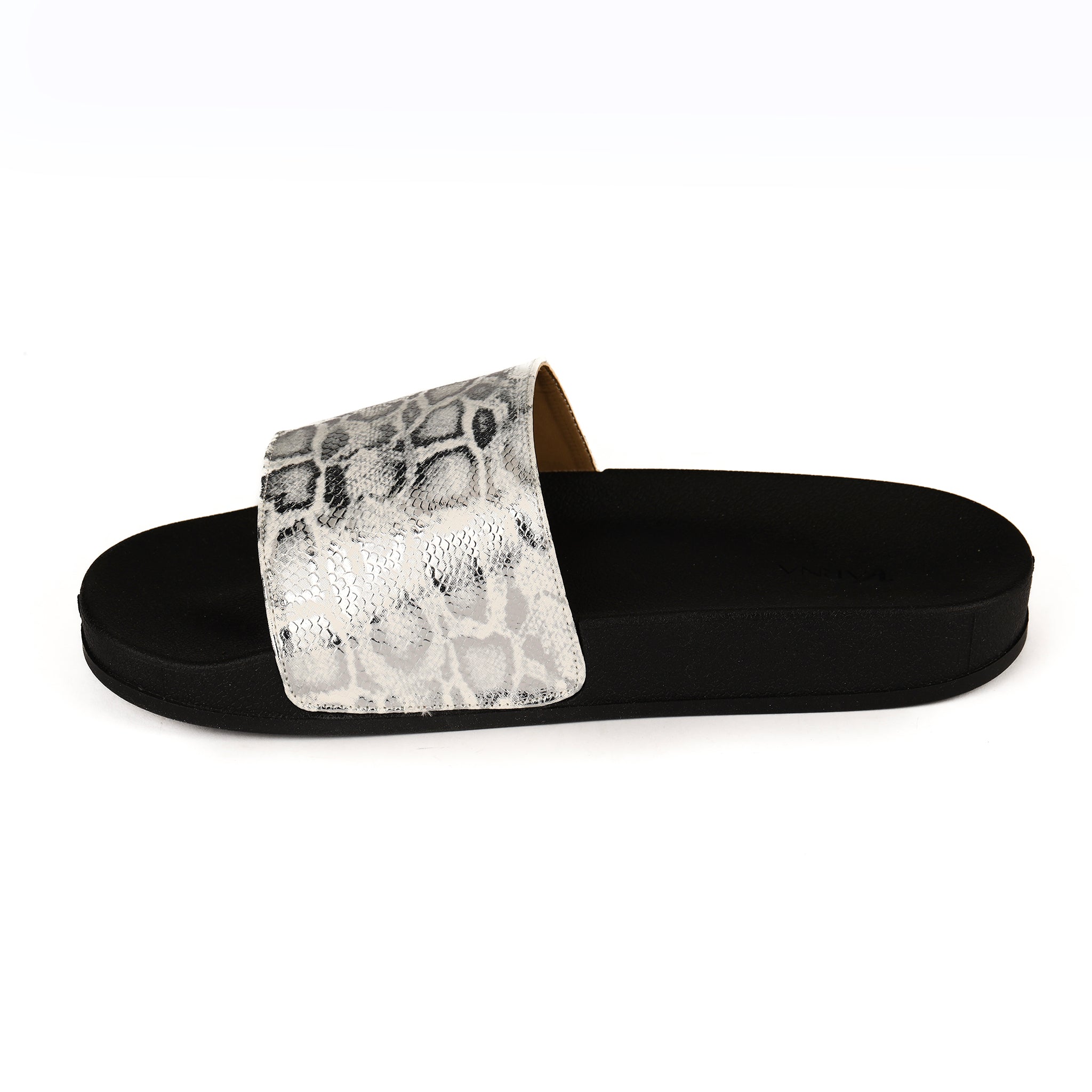 Slippers m11